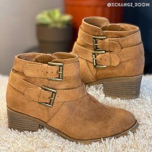 Girls Art Class Boots Size 2